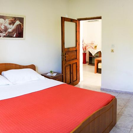 Vila Aliaj Luxury Apartment With 2 Rooms With Private Wonderful Terrace Durrës Kültér fotó