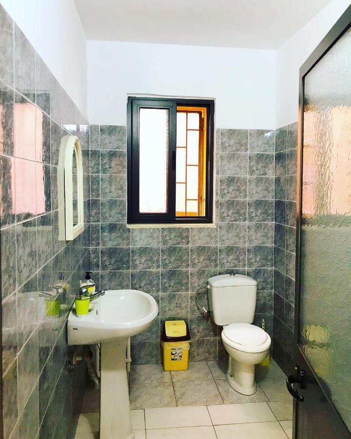 Vila Aliaj Luxury Apartment With 2 Rooms With Private Wonderful Terrace Durrës Kültér fotó